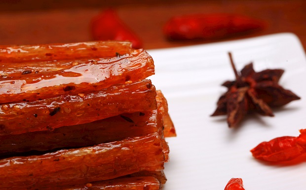 網(wǎng)紅食品為何頻頻“塌房”？別低頭，小心“皇冠”會(huì)掉